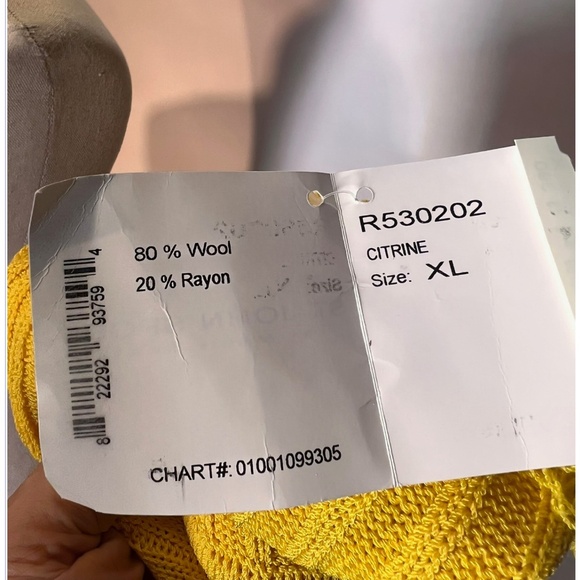 ST. JOHN SPORT SWEATER - Picture 5 of 7